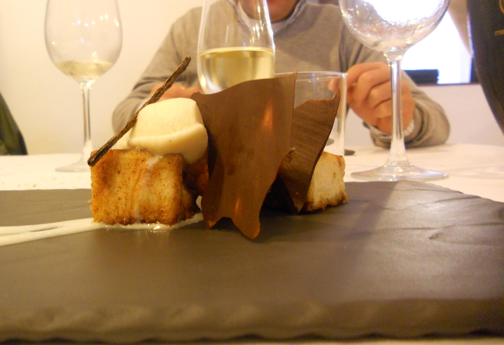 Restaurante en Aldaia / Aldaya Torrija con helado de canela